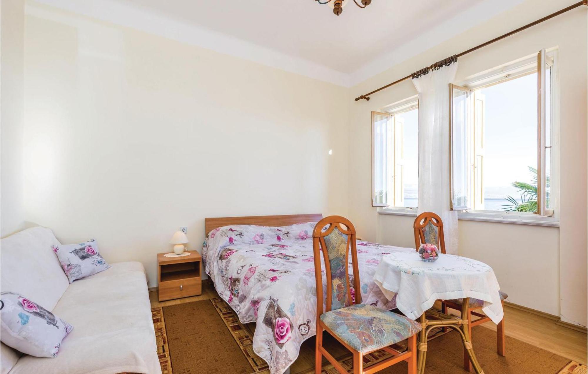 Stunning Apartment In Lovran With Kitchen Экстерьер фото